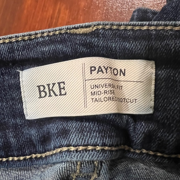 Women’s Bootcut Jeans - Picture 4 of 5